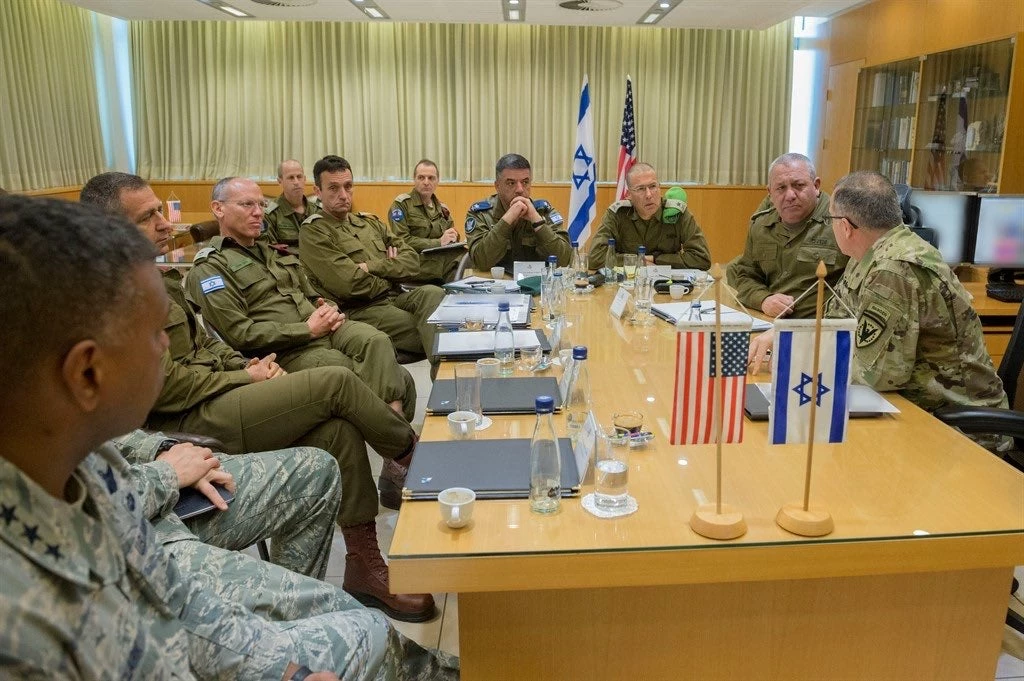 Ισραήλ εναντίον Ρωσίας: Η μεγαλύτερη στρατιωτική κινητοποίηση όλων των εποχών για τον πόλεμο «Γωγ και Μαγώγ»